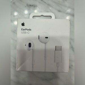 APPLE EarPods USB-C